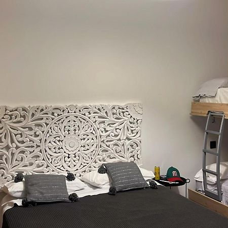 Garden House Madrid Hotel Bagian luar foto