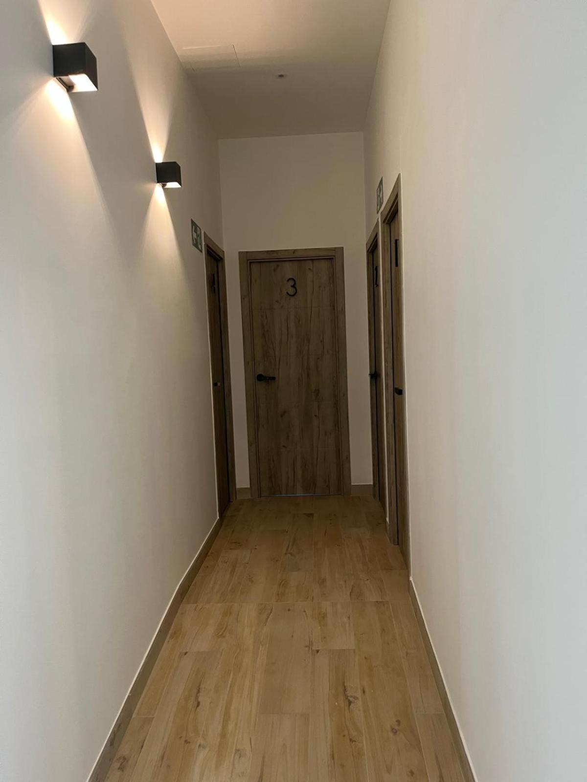 Garden House Madrid Hotel Bagian luar foto