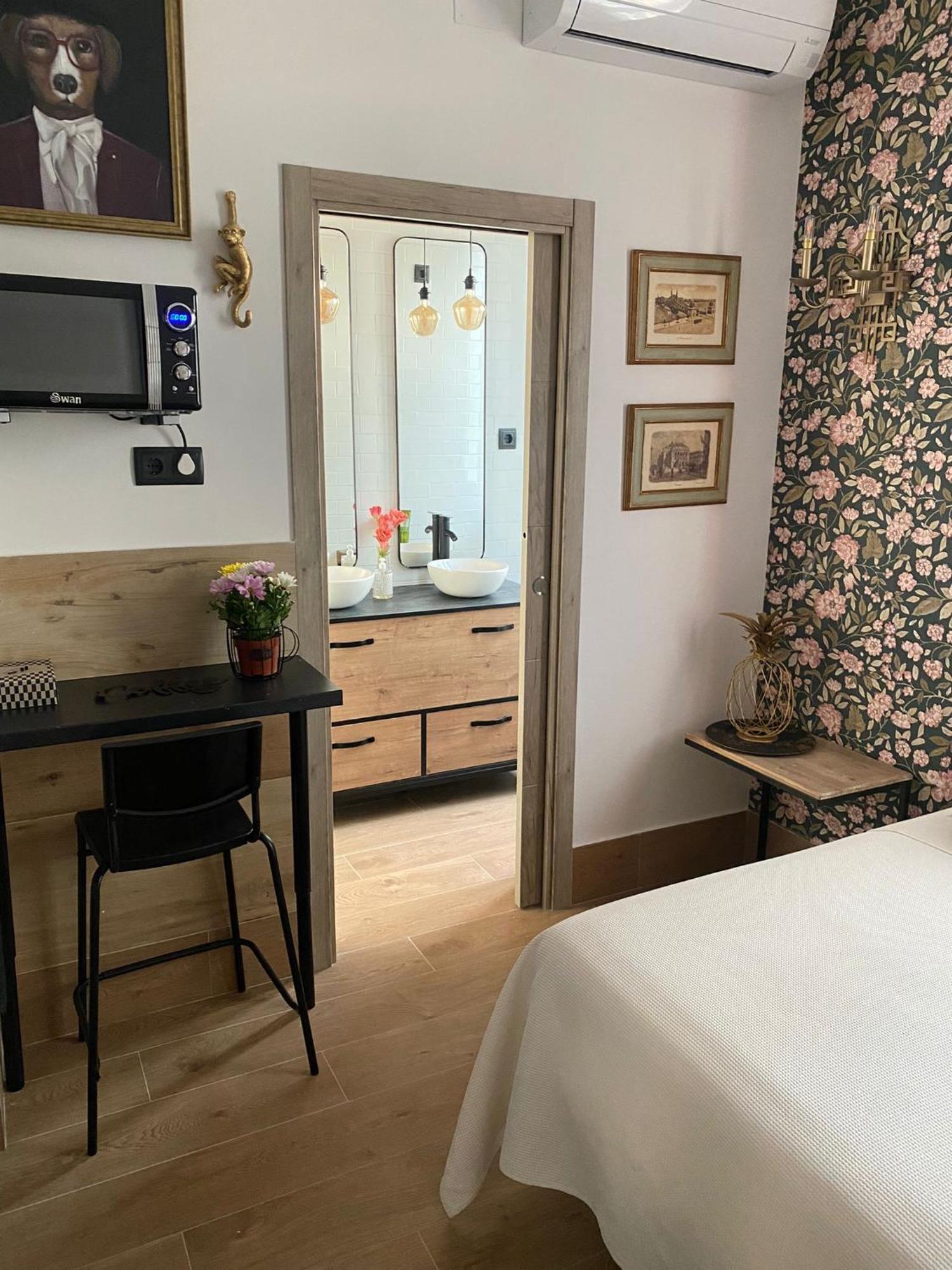 Garden House Madrid Hotel Bagian luar foto